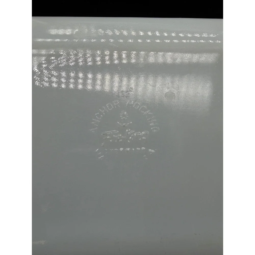 Anchor Hocking‎ Fire-King Meadow Green Milk Glass Baking Dish Rectangular 1.5 Qt